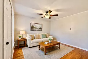 815 SE 18th St, Mineral Wells, TX 76067 - Photo 1