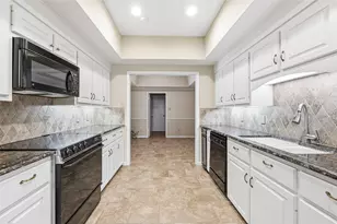 3016 Tanglewood Park E, Fort Worth, TX 76109 - Photo 15