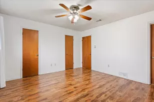 425 Lindenwood Ln W, Hewitt, TX 76643 - Photo 19