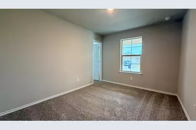 556 Arroyo Drive, Cleburne, TX 76033 - Photo 9