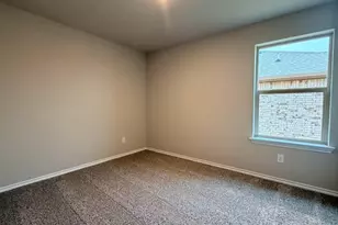 556 Arroyo Dr, Cleburne, TX 76033 - Photo 11