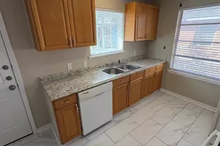 1110 Edinburg Ln, Denton, TX 76209 - Photo 1