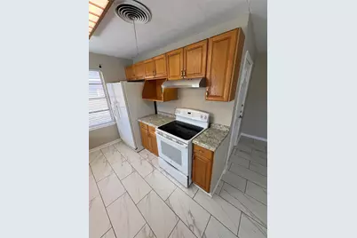 1110 Edinburg Lane, Denton, TX 76209 - Photo 3