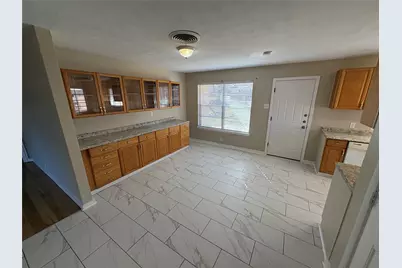 1110 Edinburg Lane, Denton, TX 76209 - Photo 13