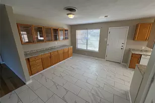 1110 Edinburg Ln, Denton, TX 76209 - Photo 13