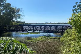 9211 E Lake Highlands Dr, Dallas, TX 75218 - Photo 35