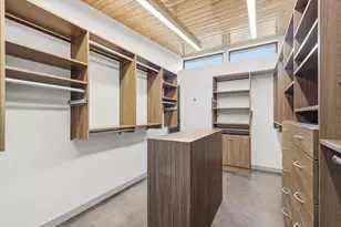 9211 E Lake Highlands Dr, Dallas, TX 75218 - Photo 13