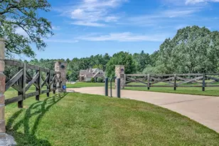 1811 Caspers Cove, Lufkin, TX 75904 - Photo 3