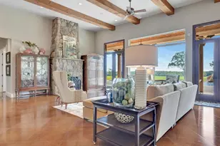 1811 Caspers Cove, Lufkin, TX 75904 - Photo 9