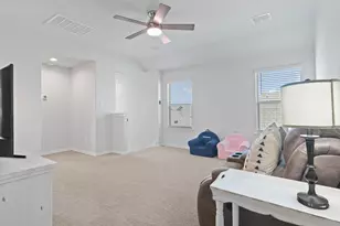 157 Greengate Dr, Boyd, TX 76023 - Photo 17