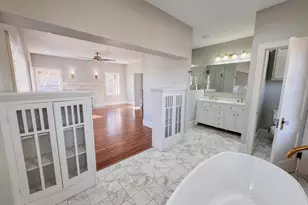 211 NW 4th Ave, Mineral Wells, TX 76067 - Photo 21