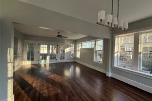 211 NW 4th Ave, Mineral Wells, TX 76067 - Photo 17