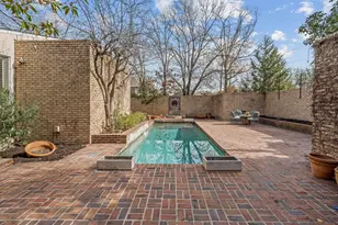 2410 Halloran St, Fort Worth, TX 76107 - Photo 33