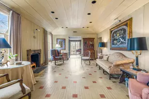 2410 Halloran St, Fort Worth, TX 76107 - Photo 9