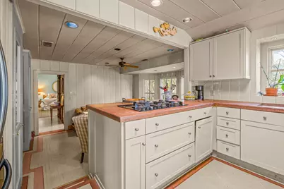 2410 Halloran Street, Fort Worth, TX 76107 - Photo 23