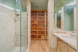 2410 Halloran St, Fort Worth, TX 76107 - Photo 31