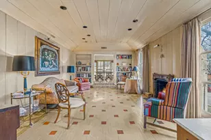 2410 Halloran St, Fort Worth, TX 76107 - Photo 7