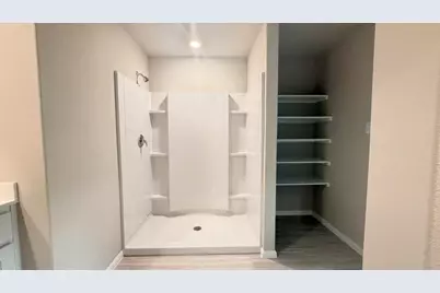 541 Marsh Street, Cleburne, TX 76033 - Photo 9