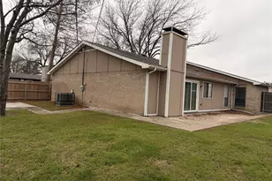 2011 Lavon Creek Ln, Arlington, TX 76006 - Photo 3