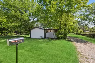 3719 Hedge Row St, Granbury, TX 76048 - Photo 9