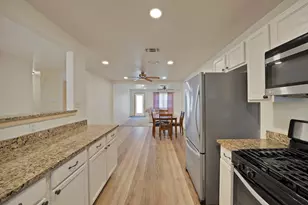 1110 Hollis St, Arlington, TX 76013 - Photo 11