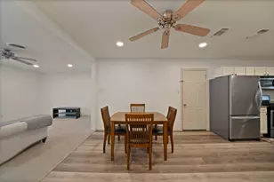 1110 Hollis St, Arlington, TX 76013 - Photo 13