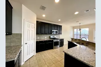 6305 Flagstone Drive, McKinney, TX 75070 - Photo 5