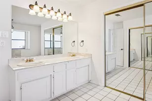 145 Deer Creek Dr, Aledo, TX 76008 - Photo 17