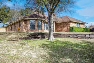 145 Deer Creek Dr, Aledo, TX 76008 - Photo 3