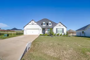 11709 Sand Cat Ct, Godley, TX 76044 - Photo 1