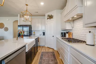 11709 Sand Cat Court, Godley, TX 76044 - Photo 15