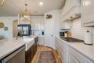 11709 Sand Cat Ct, Godley, TX 76044 - Photo 15