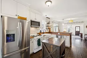 211 E Ross St, Waxahachie, TX 75165 - Photo 11