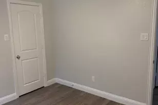 1436 Lakeview Dr, Pelican Bay, TX 76020 - Photo 7