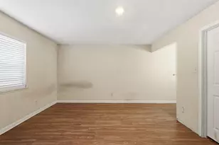 7717 Bermejo Rd, Fort Worth, TX 76112 - Photo 29