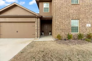 705 Fueller Dr, Aubrey, TX 76227 - Photo 3