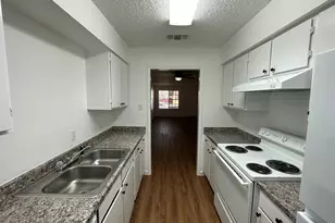 627 McQueary St, Arlington, TX 76012 - Photo 7