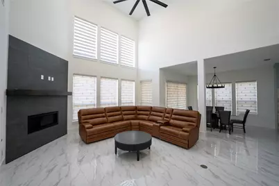 10904 Hollydale Road, Frisco, TX 75035 - Photo 9