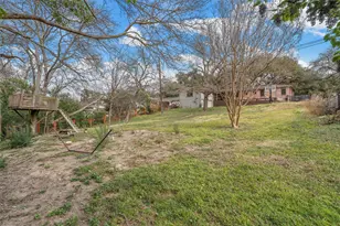 2516 Old Oaks Dr, Waco, TX 76710 - Photo 35