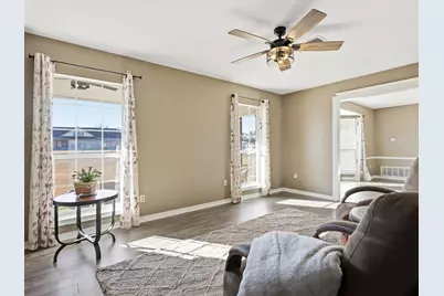 104 Fossil Court, Springtown, TX 76082 - Photo 5