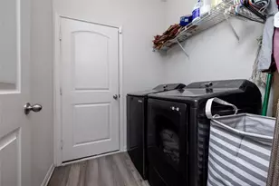 1938 Madison Dr, Seagoville, TX 75159 - Photo 9