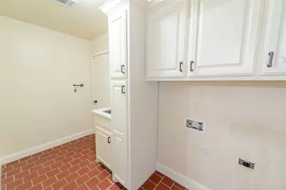 1010 S Williams Avenue, Mt Pleasant, TX 75455 - Photo 29