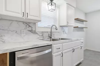 922 Vail Highlands Drive, Hewitt, TX 76643 - Photo 13