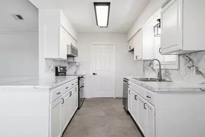 922 Vail Highlands Drive, Hewitt, TX 76643 - Photo 11