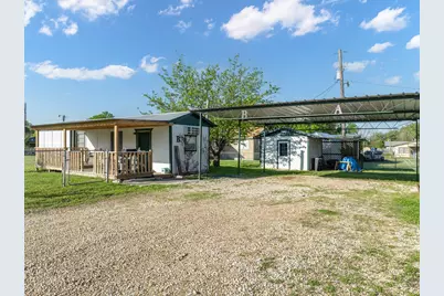 183 Grand Prairie Drive, Whitney, TX 76692 - Photo 3