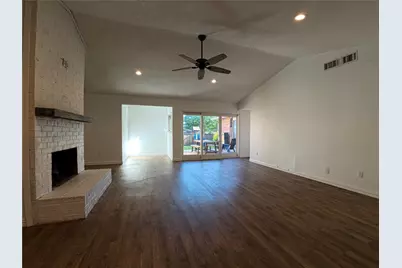 1738 Hartford Drive, Carrollton, TX 75007 - Photo 9