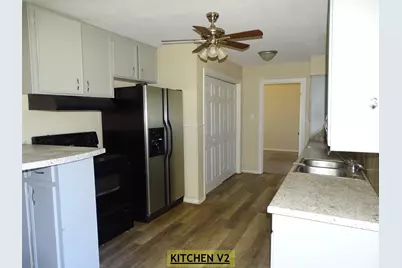 1921 Avenue O, Anson, TX 79501 - Photo 5