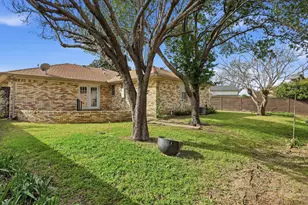 2530 Norsworthy Dr, Dallas, TX 75228 - Photo 15