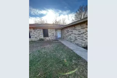 1018 N Fisher Street, Gorman, TX 76454 - Photo 5