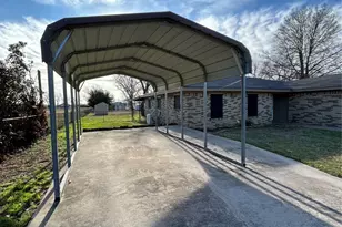 1018 N Fisher St, Gorman, TX 76454 - Photo 31